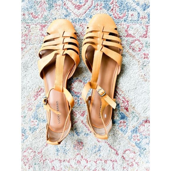 Lucky Brand Leather Sandals - Picture 2 of 7